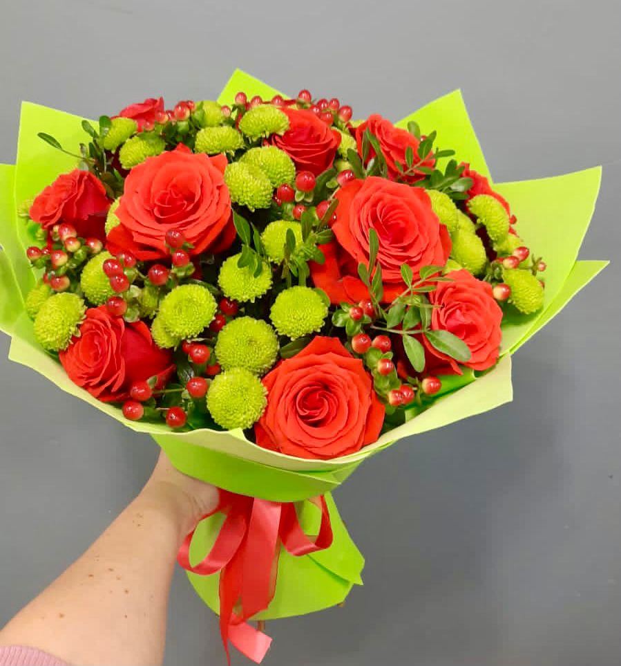 Букет цветов из: Хризантемы и Розы в Ксеньевке