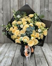 Букет цветов из:  Розы и Лизиантусы #REPLACE_PRED# Ксеньевке