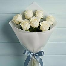 Букет 7 Белых роз Эдлесс Лав в Ксеньевке