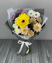 Букет цветов из:  Розы, Герберы и Хризантемы в Ксеньевке