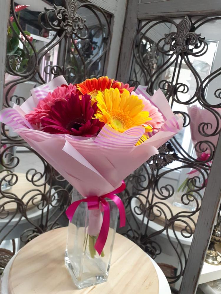 Букет цветов из: Герберы в Ксеньевке