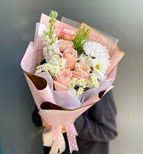 Букет цветов из:  Хризантемы и Розы в Ксеньевке