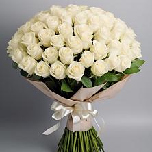 Букет 101 беля роза Белоснежка в Ксеньевке
