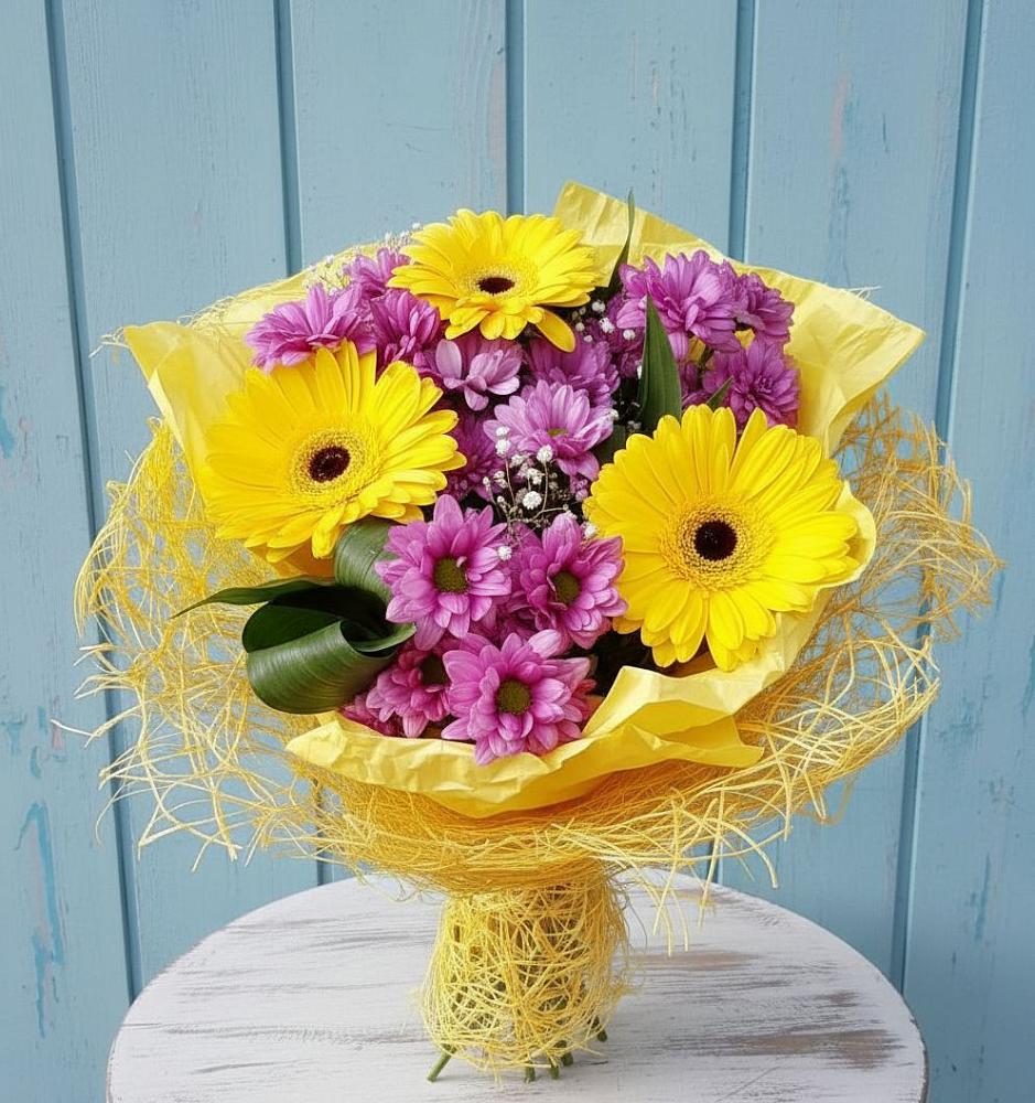 Букет цветов из: Хризантемы и Герберы в Ксеньевке