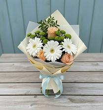 Букет цветов из:  Герберы, Розы и Хризантемы в Ксеньевке
