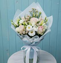 Букет цветов из:  Розы и Лизиантусы #REPLACE_PRED# Ксеньевке